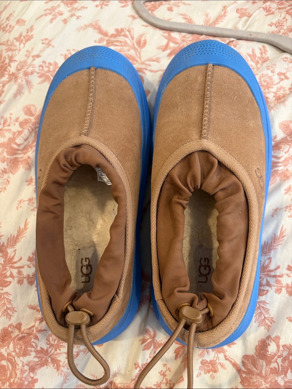 UGG “mens” Tan Suede Slip-On Slippers with Blue Rubber Sole